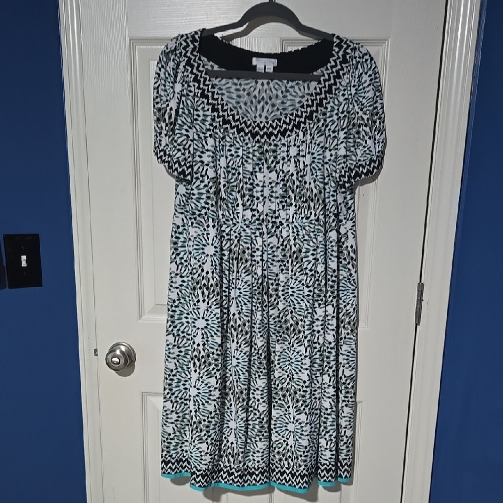 Stylish Black and White Women's Dress